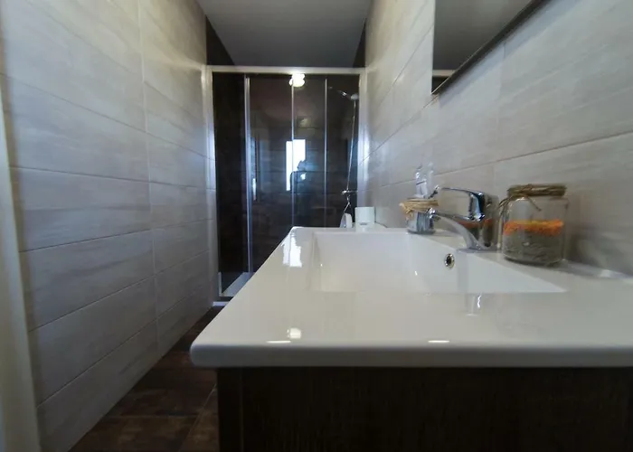 Casa Manola Hostel *