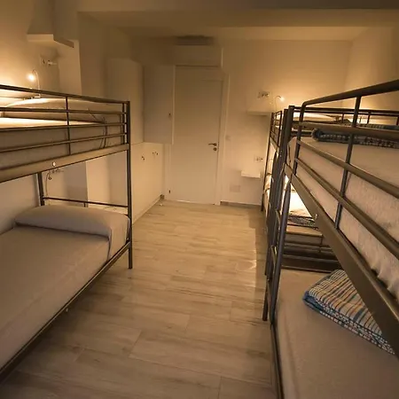 بيت شباب Casa Manola